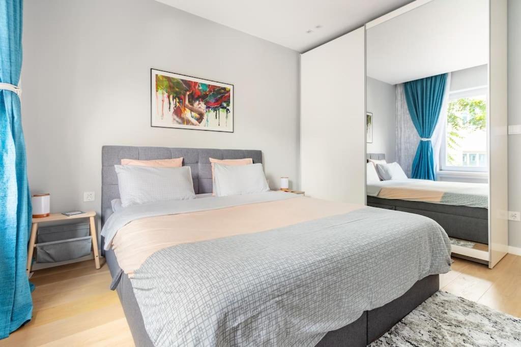 European Heart 2-Bedroom Flat. Bruxelles Eksteriør billede